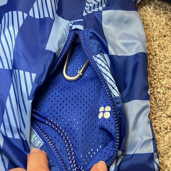 NWT $168 Sweaty Betty Pack Away Jacket Blue S M Hiking Camping Raincoats - Picture 14 of 16